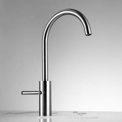 304 de aço inoxidável torneira de lavatório de cozinha única frio universal giratório torneira quente e frio